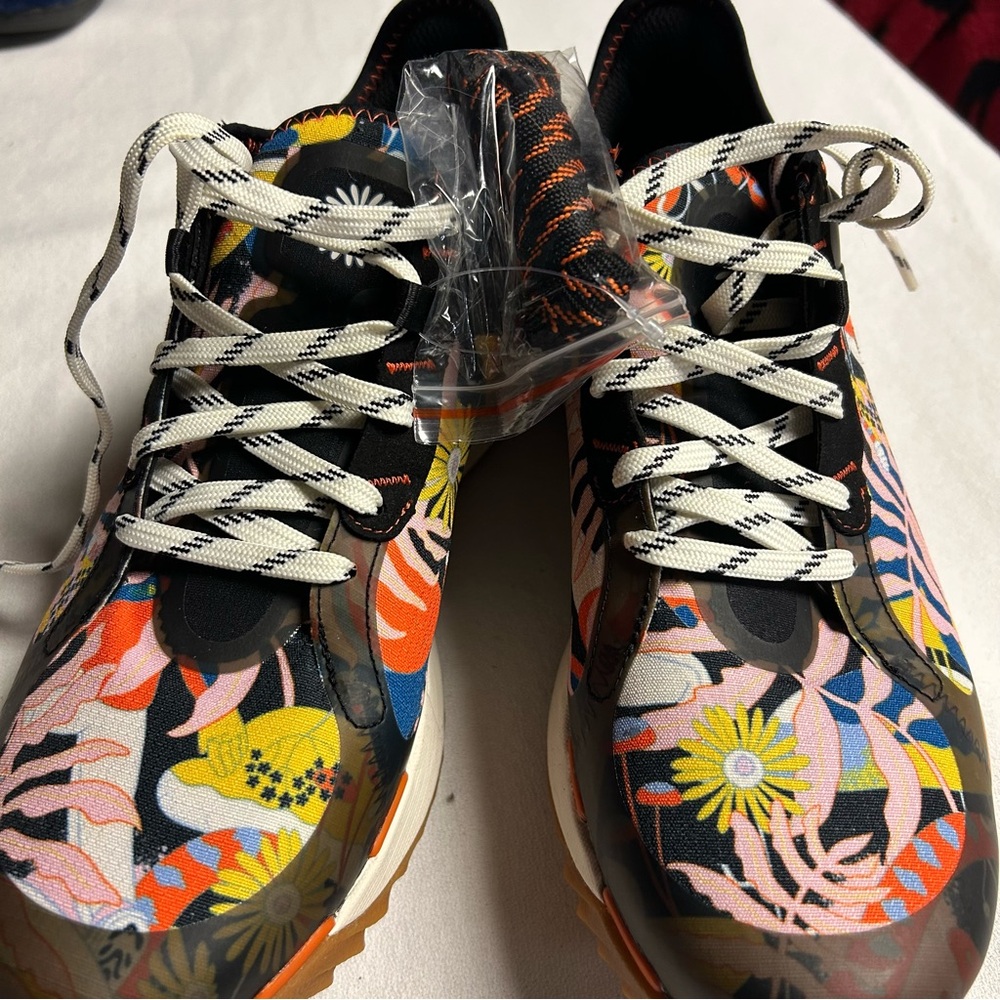 The North Face Vectiv Escape Trail Shoes Women's Size 10.5 Brand New